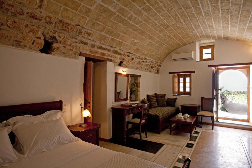 Likinia Hotel Monemvasía Quarto foto